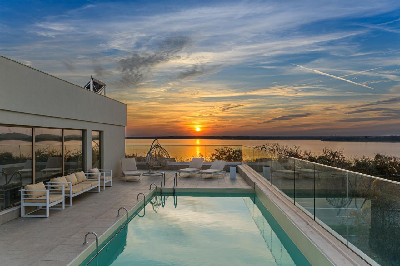 Seascape Villa Ефорие Суд Екстериор снимка