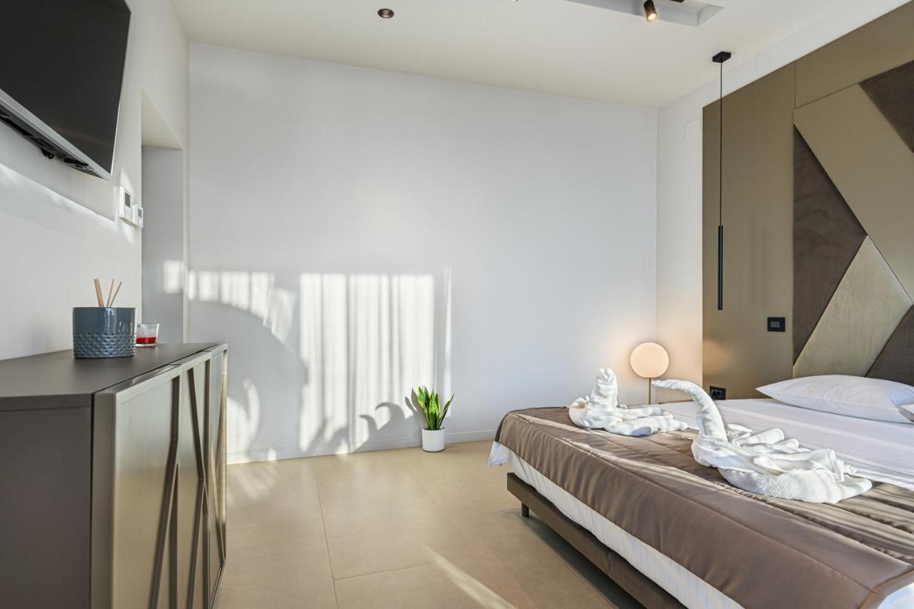 Seascape Villa Ефорие Суд Екстериор снимка